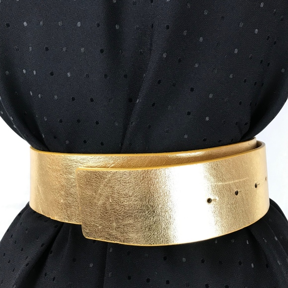 Wide gold statement belt - Picture 3 of 3